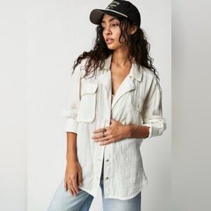 We the Free Women’s Izzy Cargo Blouse Snap Buttons Long Sleeve White Large